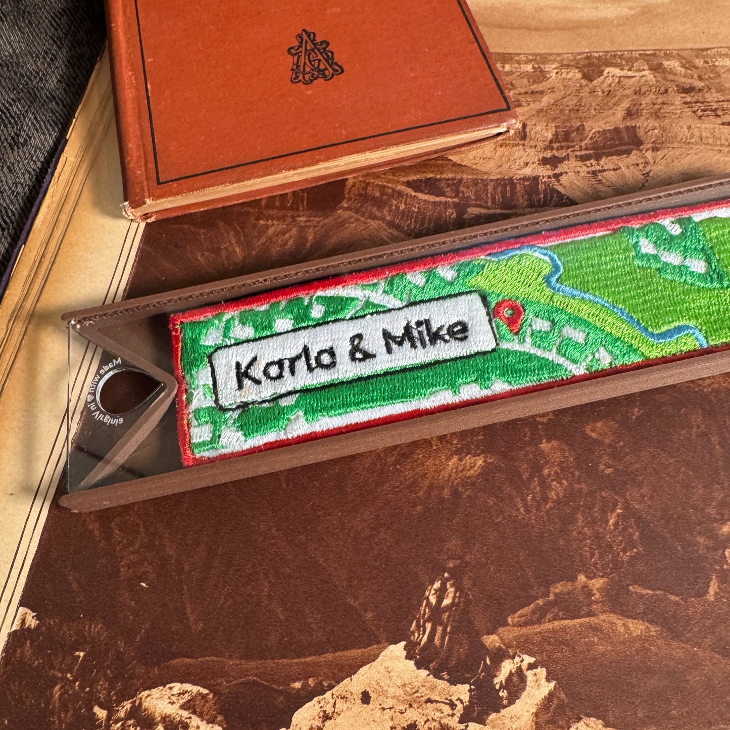 Custom bookmark